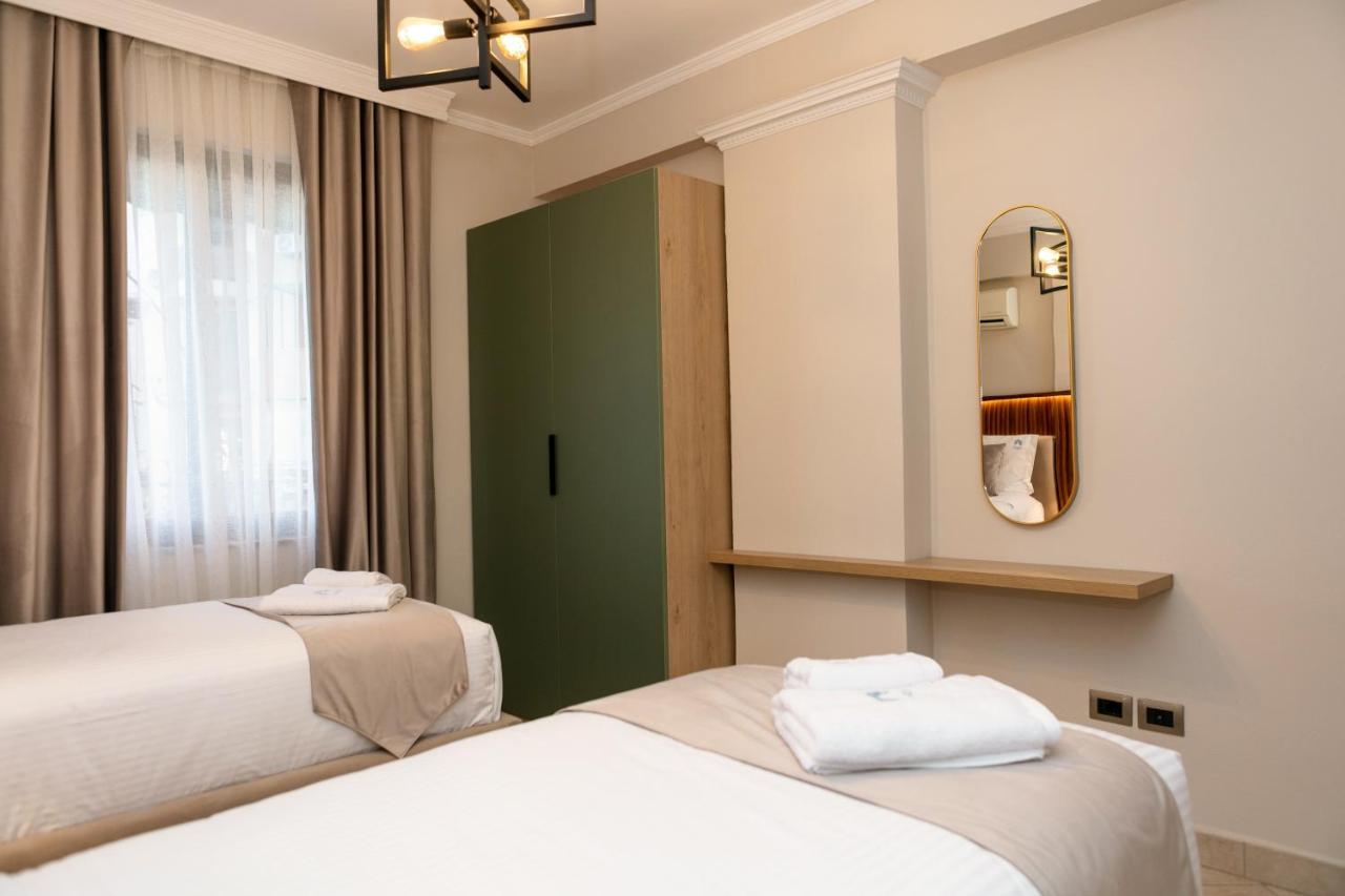 Spacious City Paradise - 3Br Apt In The Heart Of Tirana Exterior photo