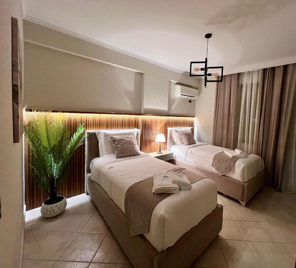 Spacious City Paradise - 3Br Apt In The Heart Of Tirana Exterior photo